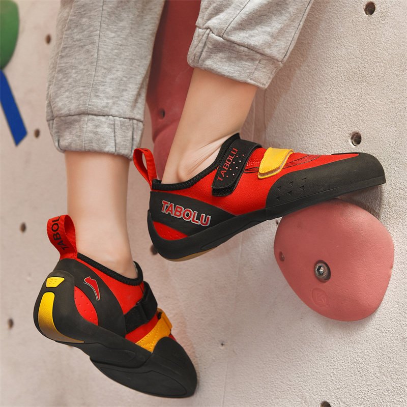 أحذية تسلق للأطفال خفيفة الوزن - مراجعة Kids Outdoor Gear وسعره