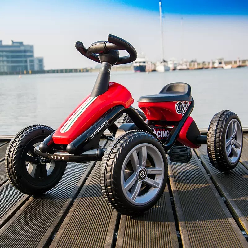 عربة أطفال تعمل بالدواسات، مزو - مراجعة Kids Outdoor Ride On وسعره