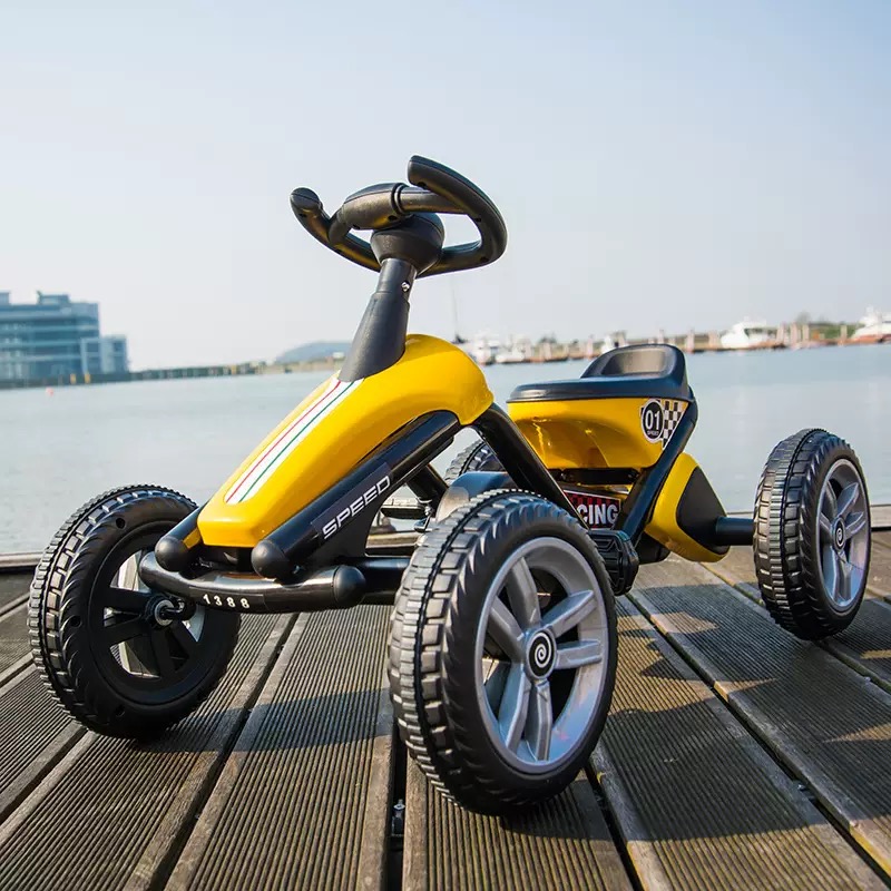 عربة أطفال تعمل بالدواسات، مزو - مراجعة Kids Outdoor Ride On وسعره